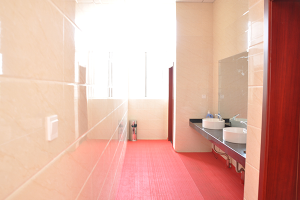 Espectáculo de la empresa de aluminio Runfa