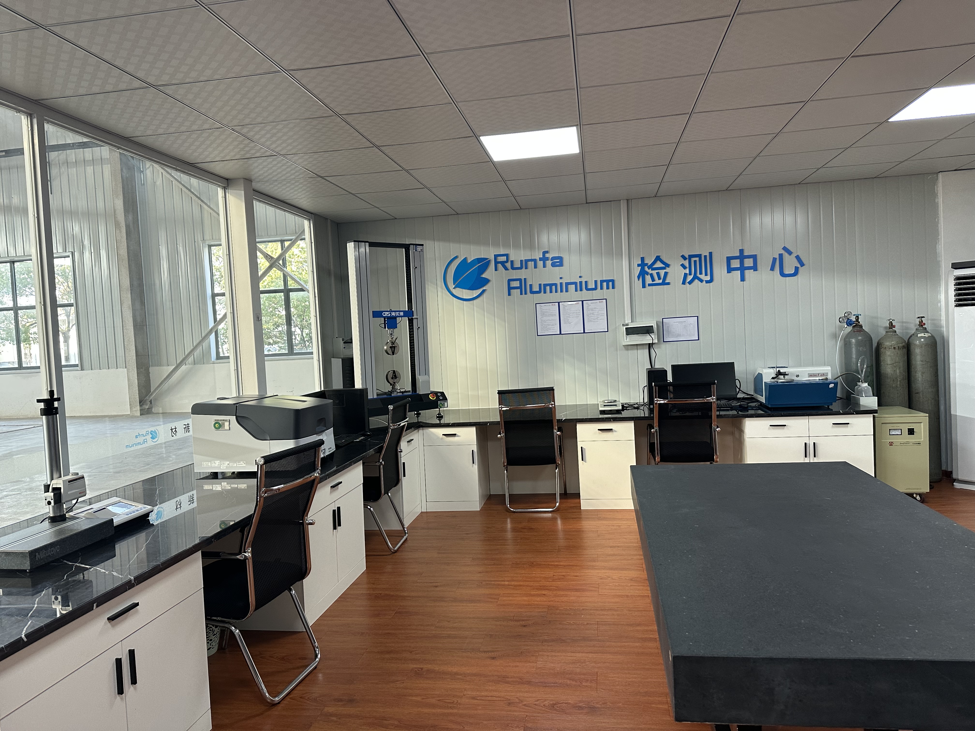 Tubo plano de aluminio de microcanal